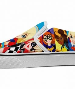 Kicks DC Super Hero Girls Slip Ons